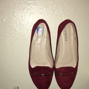 Woman’s shoes-flats
